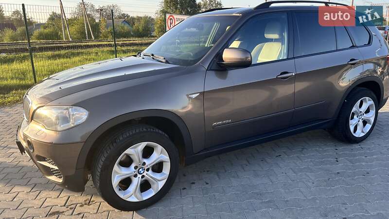 Внедорожник / Кроссовер BMW X5 2010 в Звягеле фото 2 Внедорожник / Кроссовер BMW X5 2010 в Звягеле