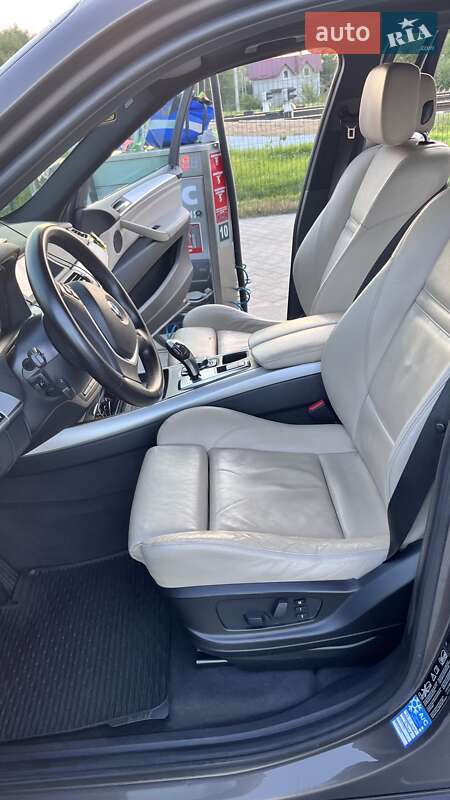 Внедорожник / Кроссовер BMW X5 2010 в Звягеле фото 39 Внедорожник / Кроссовер BMW X5 2010 в Звягеле