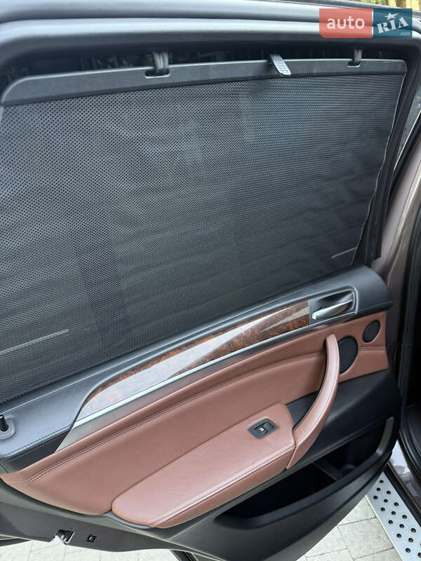 Внедорожник / Кроссовер BMW X5 2012 в Львове