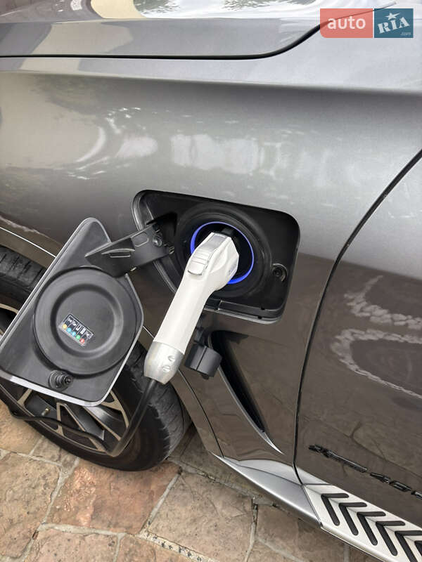 Внедорожник / Кроссовер BMW X5 2016 в Львове