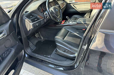 Внедорожник / Кроссовер BMW X5 2012 в 