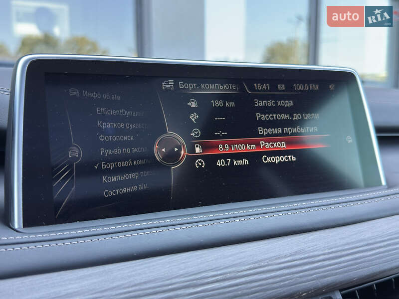 Внедорожник / Кроссовер BMW X5 2014 в Черновцах