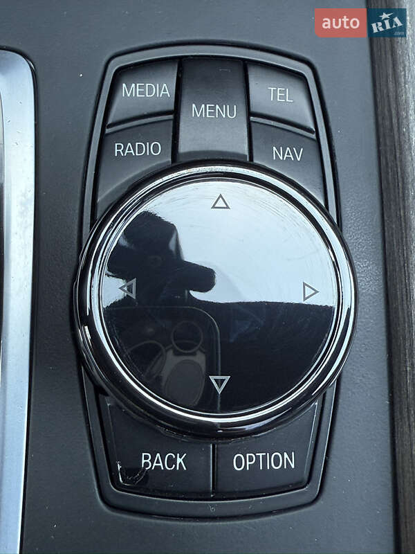 Внедорожник / Кроссовер BMW X5 2014 в Черновцах