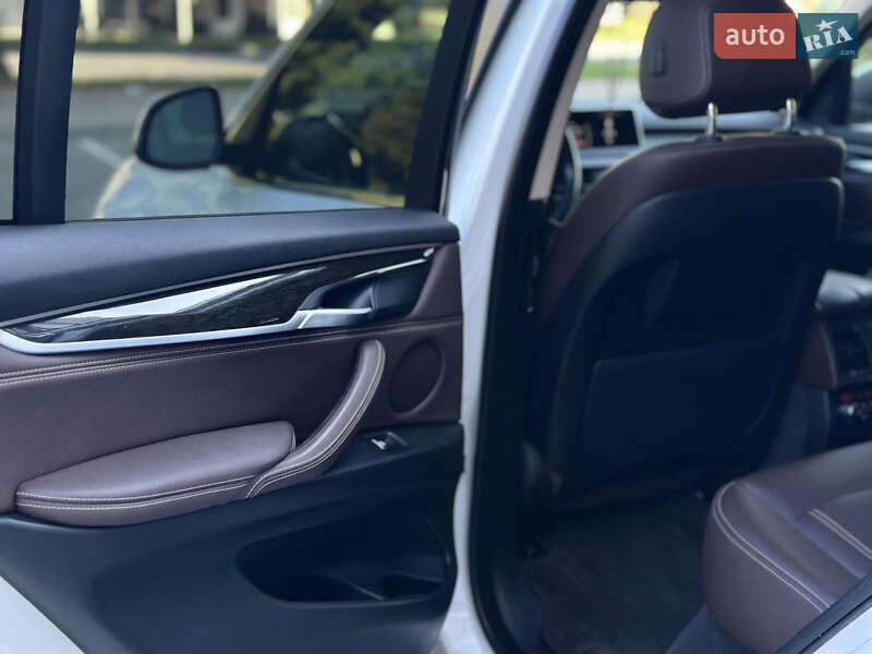 Позашляховик / Кросовер BMW X5 2015 в Хмельницькому фото 16 Позашляховик / Кросовер BMW X5 2015 в Хмельницькому