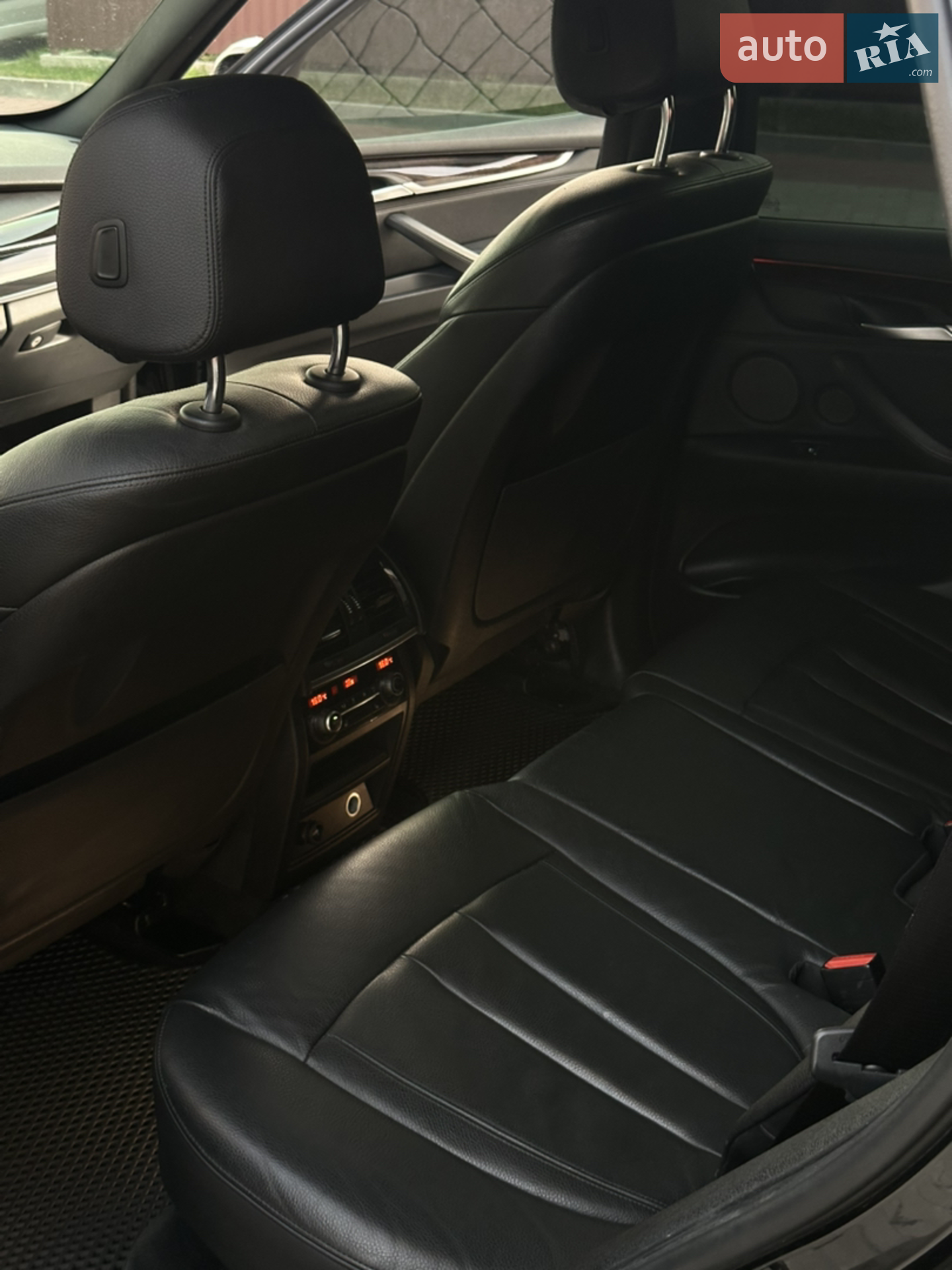 2014 BMW X5 - мініатюра 16