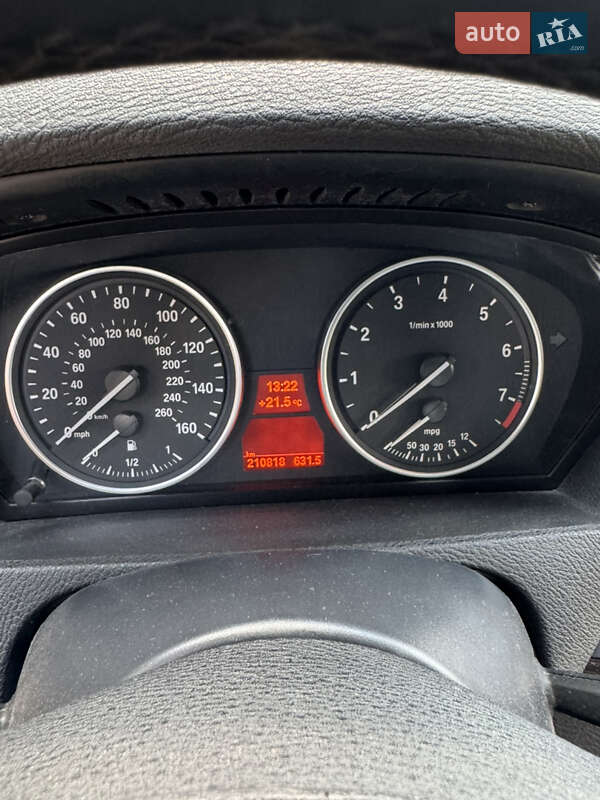 Внедорожник / Кроссовер BMW X5 2011 в Тараще