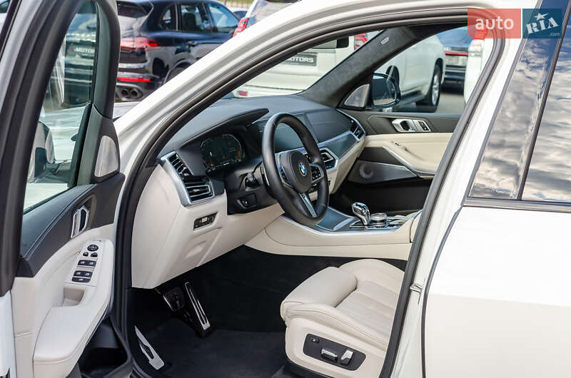 Внедорожник / Кроссовер BMW X5 2022 в Киеве