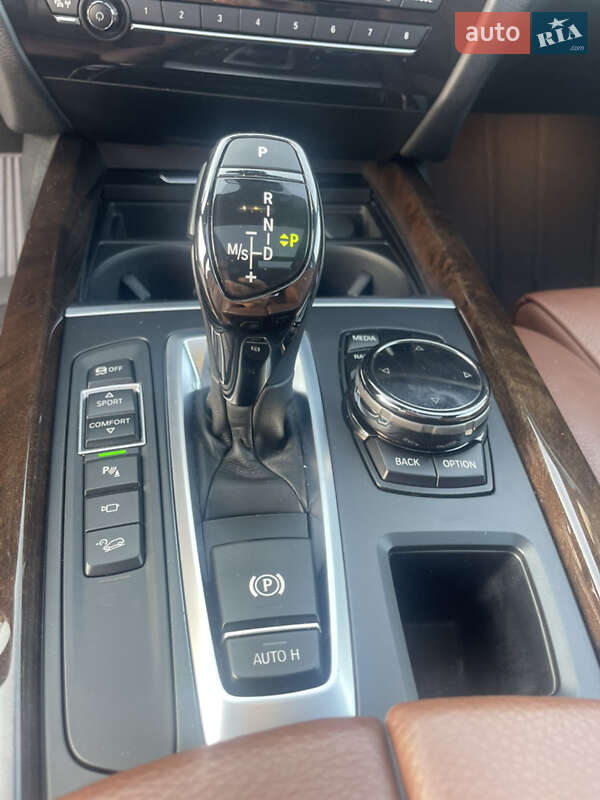 Внедорожник / Кроссовер BMW X5 2015 в Киеве фото 30 Внедорожник / Кроссовер BMW X5 2015 в Киеве