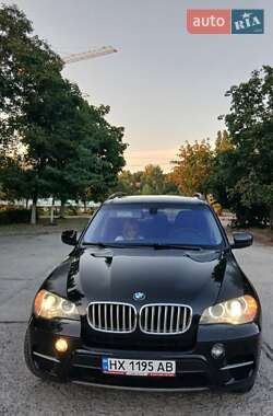 Позашляховик / Кросовер BMW X5 2012 в Нетішині
