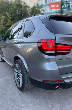 Позашляховик / Кросовер BMW X5 2014 в Кам'янському
