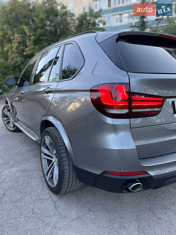 Позашляховик / Кросовер BMW X5 2014 в Кам'янському