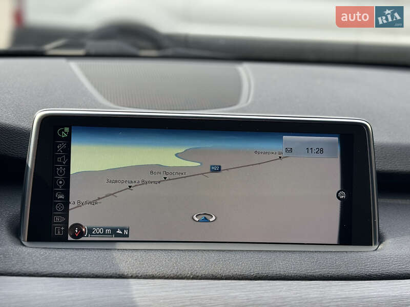 Позашляховик / Кросовер BMW X5 2014 в Луцьку