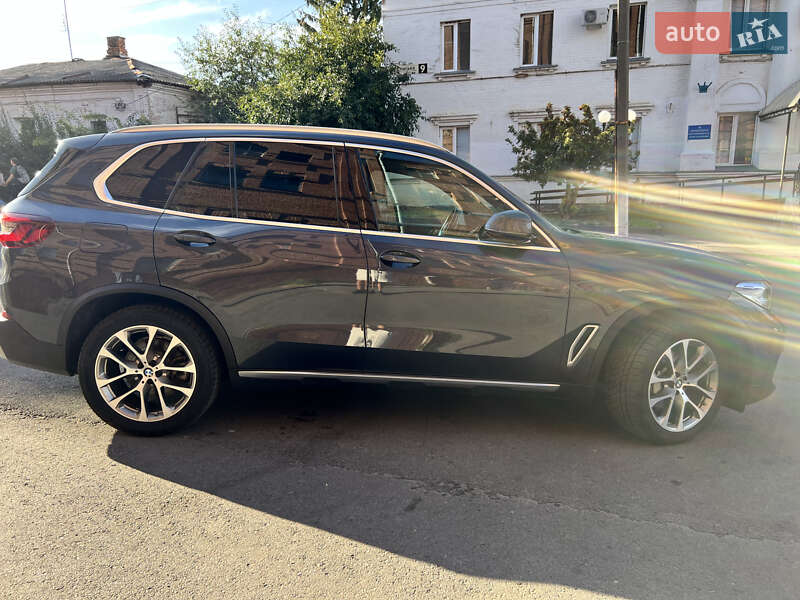 Позашляховик / Кросовер BMW X5 2020 в Полтаві