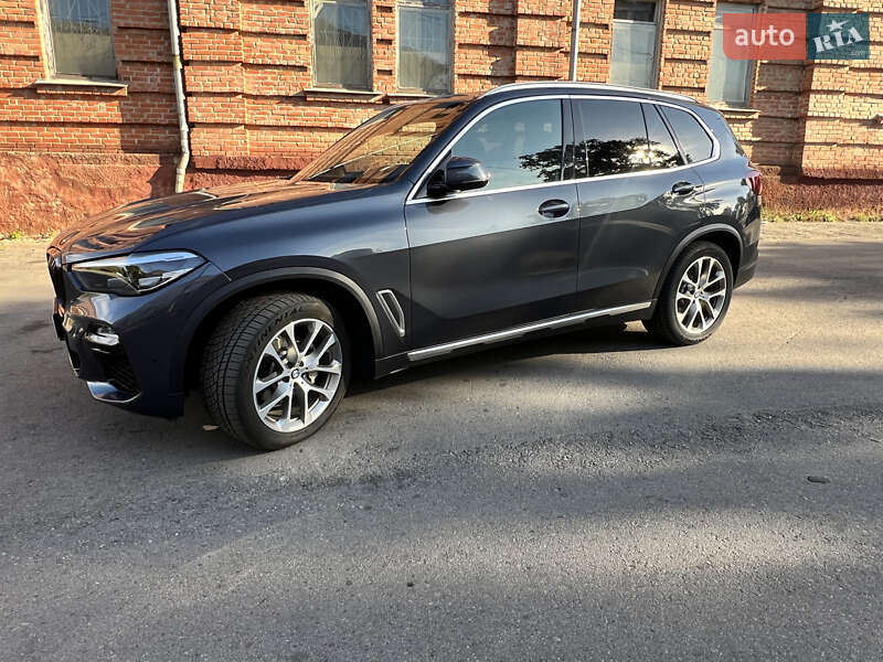 Позашляховик / Кросовер BMW X5 2020 в Полтаві