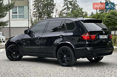 Позашляховик / Кросовер BMW X5 2011 в 