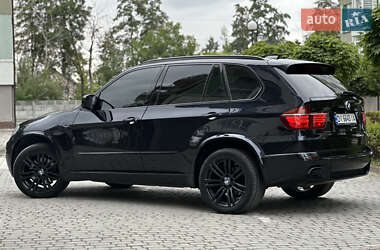 Позашляховик / Кросовер BMW X5 2011 в 