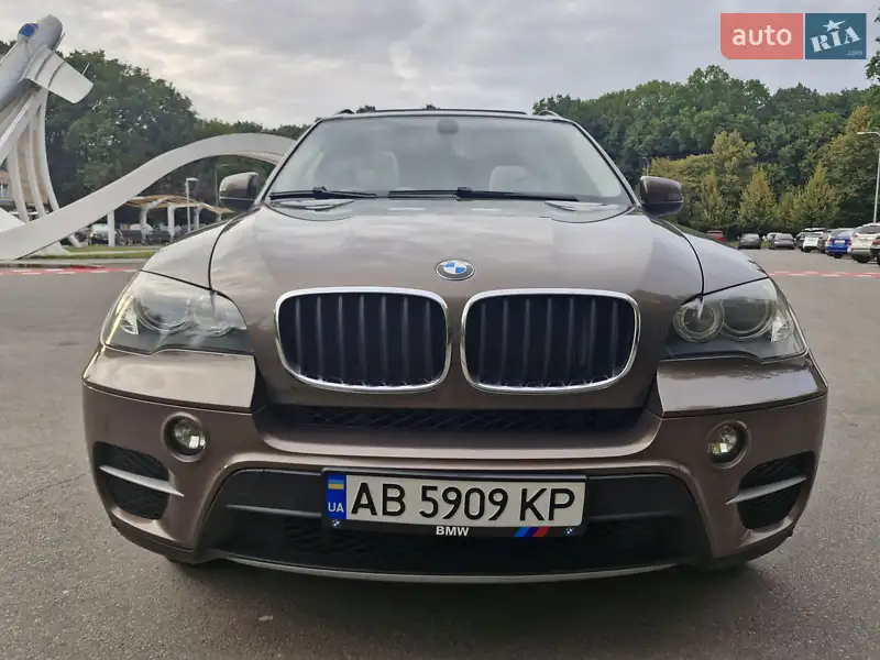 BMW X5 2011