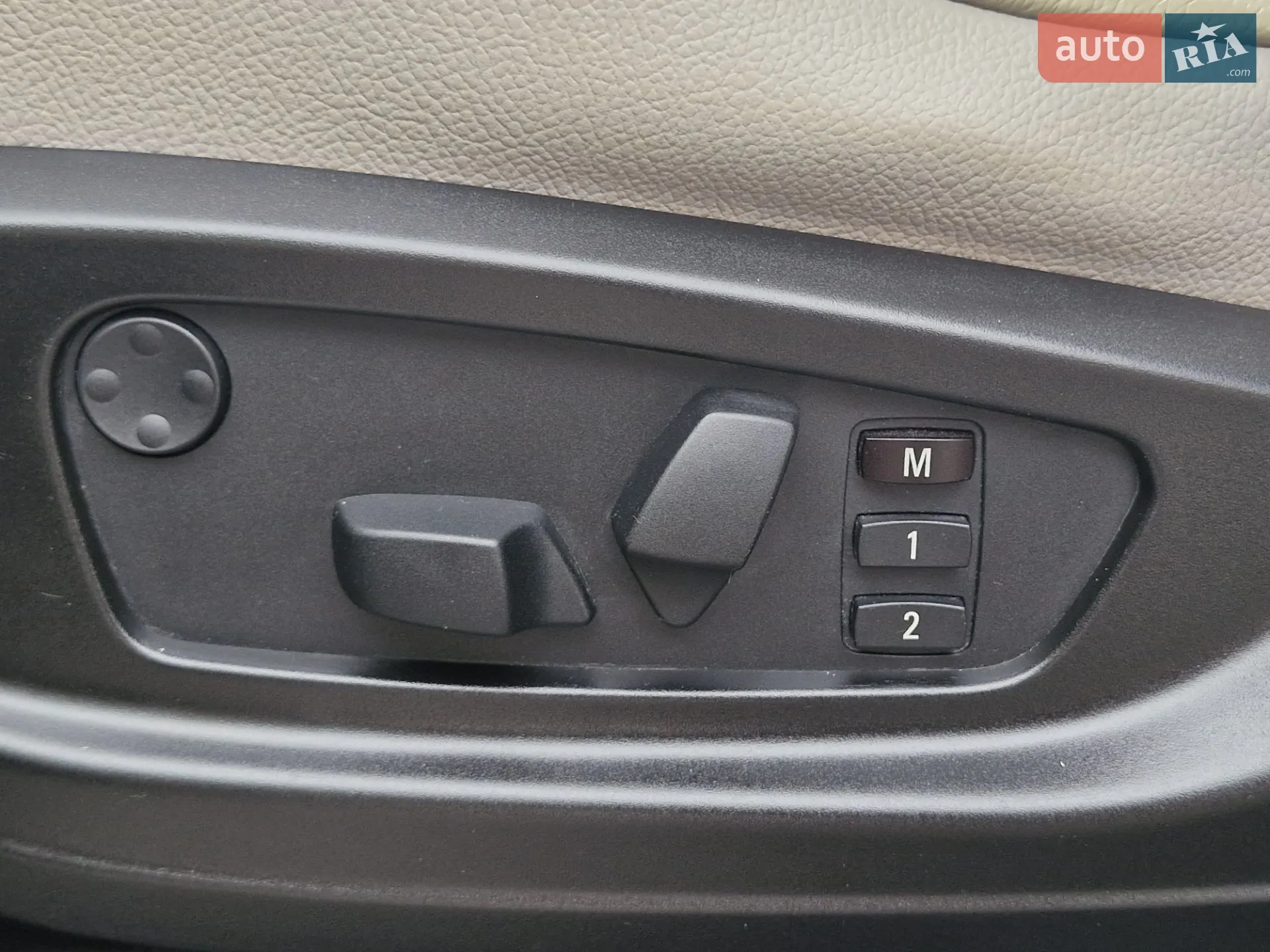 2011 BMW X5 - мініатюра 39
