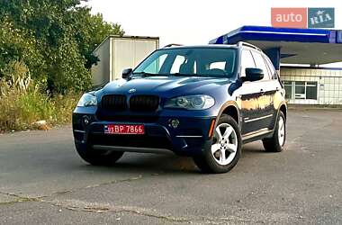 Внедорожник / Кроссовер BMW X5 2012 в Дубно