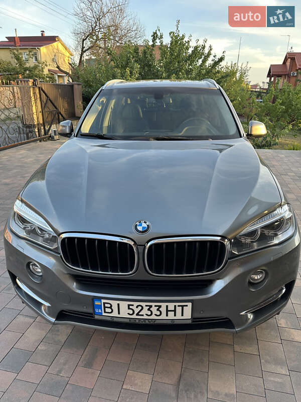 Внедорожник / Кроссовер BMW X5 2016 в Полтаве
