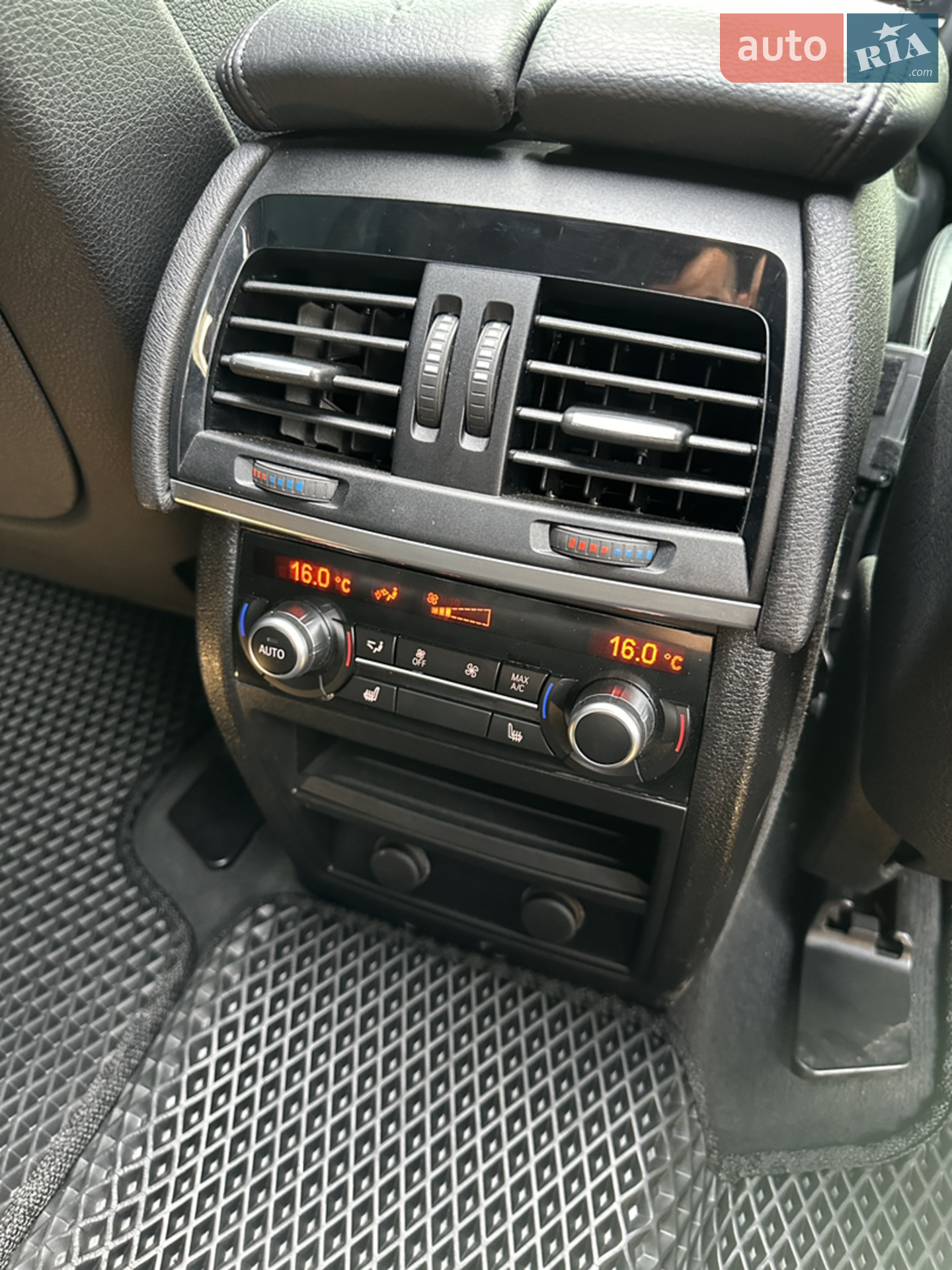 2016 BMW X5 - мініатюра 16