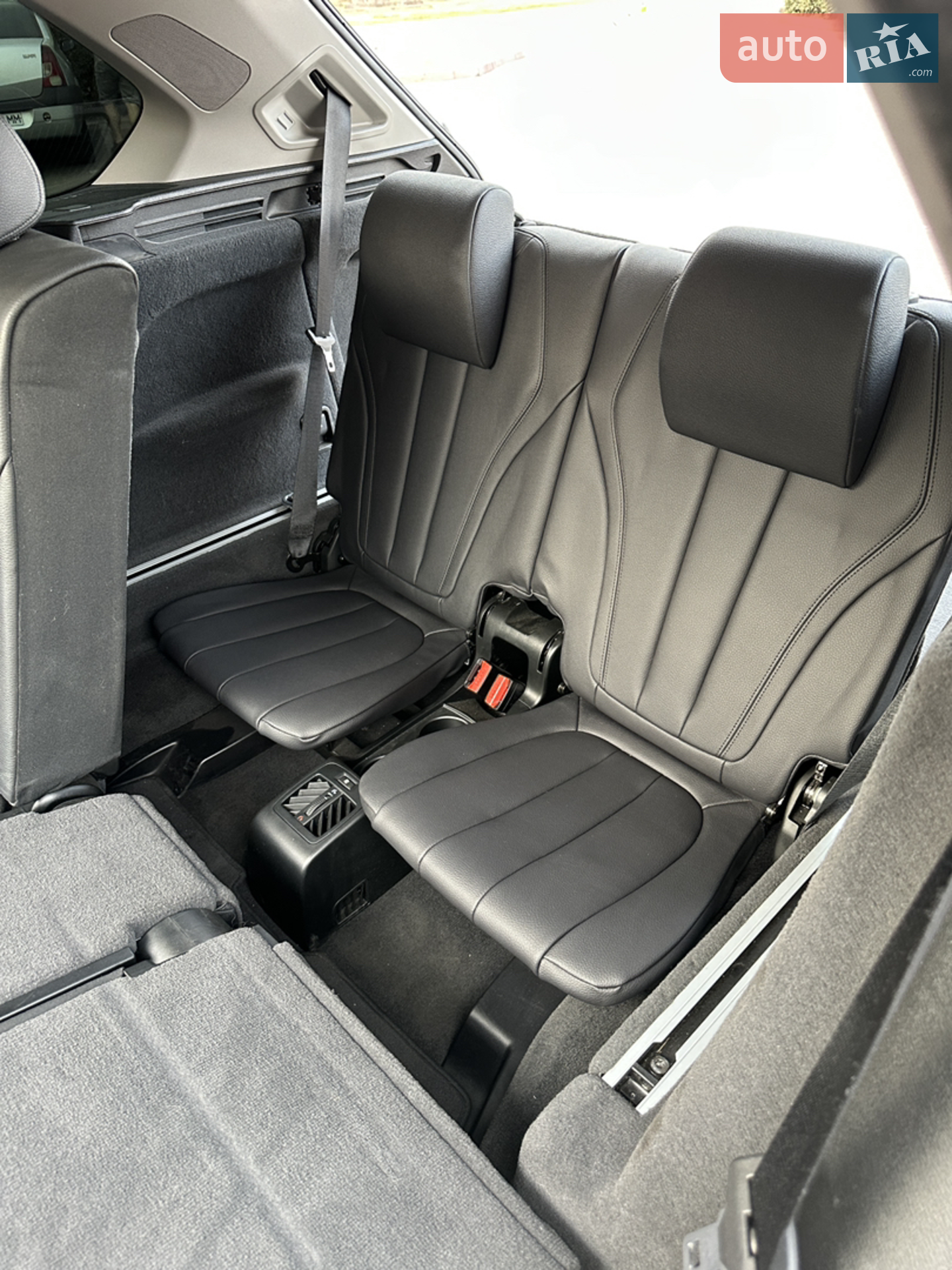 2016 BMW X5 - мініатюра 19