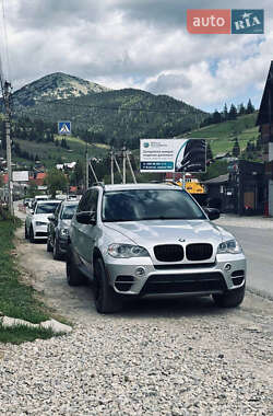 Внедорожник / Кроссовер BMW X5 2012 в Черновцах