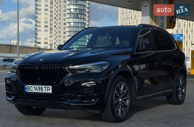 Внедорожник / Кроссовер BMW X5 2019 в Киеве