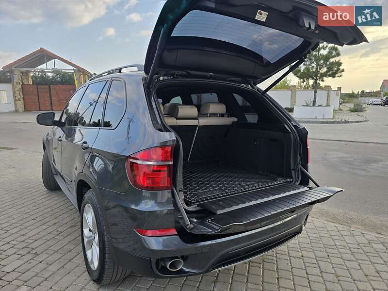 Внедорожник / Кроссовер BMW X5 2012 в Виннице