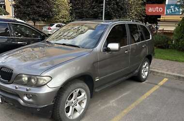 Внедорожник / Кроссовер BMW X5 2004 в Киеве