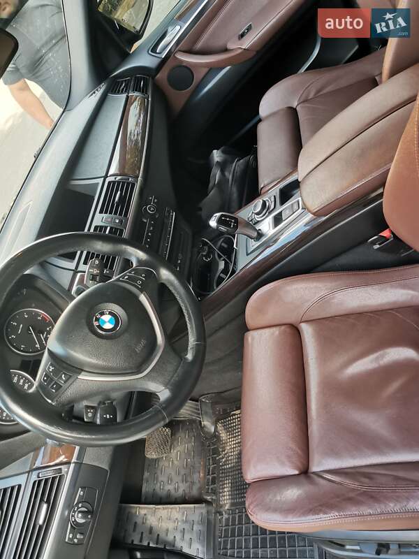Внедорожник / Кроссовер BMW X5 2011 в Одессе фото 3 Внедорожник / Кроссовер BMW X5 2011 в Одессе