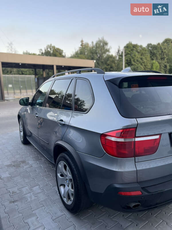 Позашляховик / Кросовер BMW X5 2008 в Києві