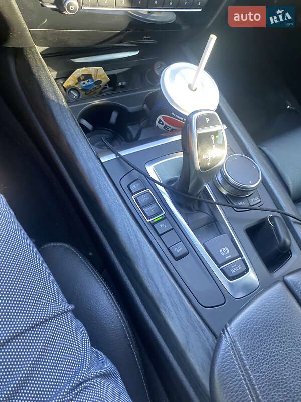 Внедорожник / Кроссовер BMW X5 2017 в Ровно