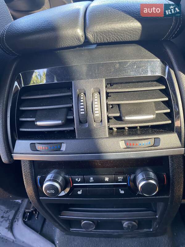 Внедорожник / Кроссовер BMW X5 2017 в Ровно