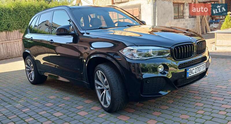 Позашляховик / Кросовер BMW X5 2016 в Львові