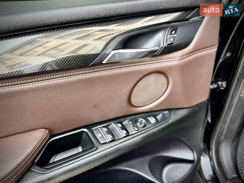 Внедорожник / Кроссовер BMW X5 2013 в Львове