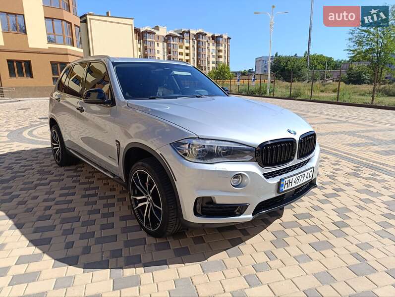 Позашляховик / Кросовер BMW X5 2014 в Ізмаїлі