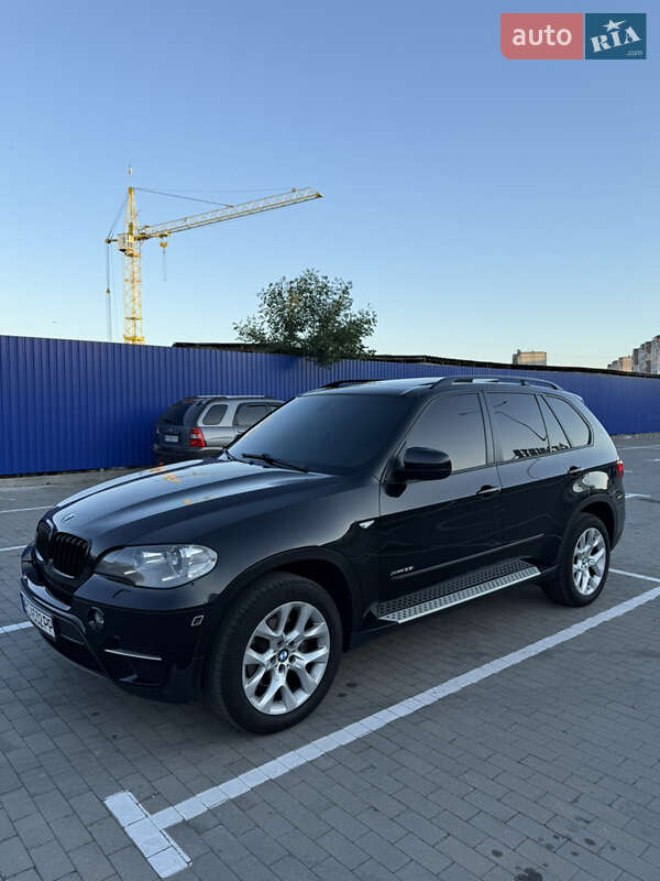 Позашляховик / Кросовер BMW X5 2012 в Калуші фото 8 Позашляховик / Кросовер BMW X5 2012 в Калуші