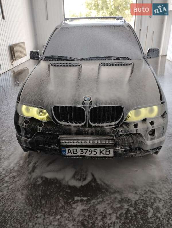 Внедорожник / Кроссовер BMW X5 2005 в Могилев-Подольске