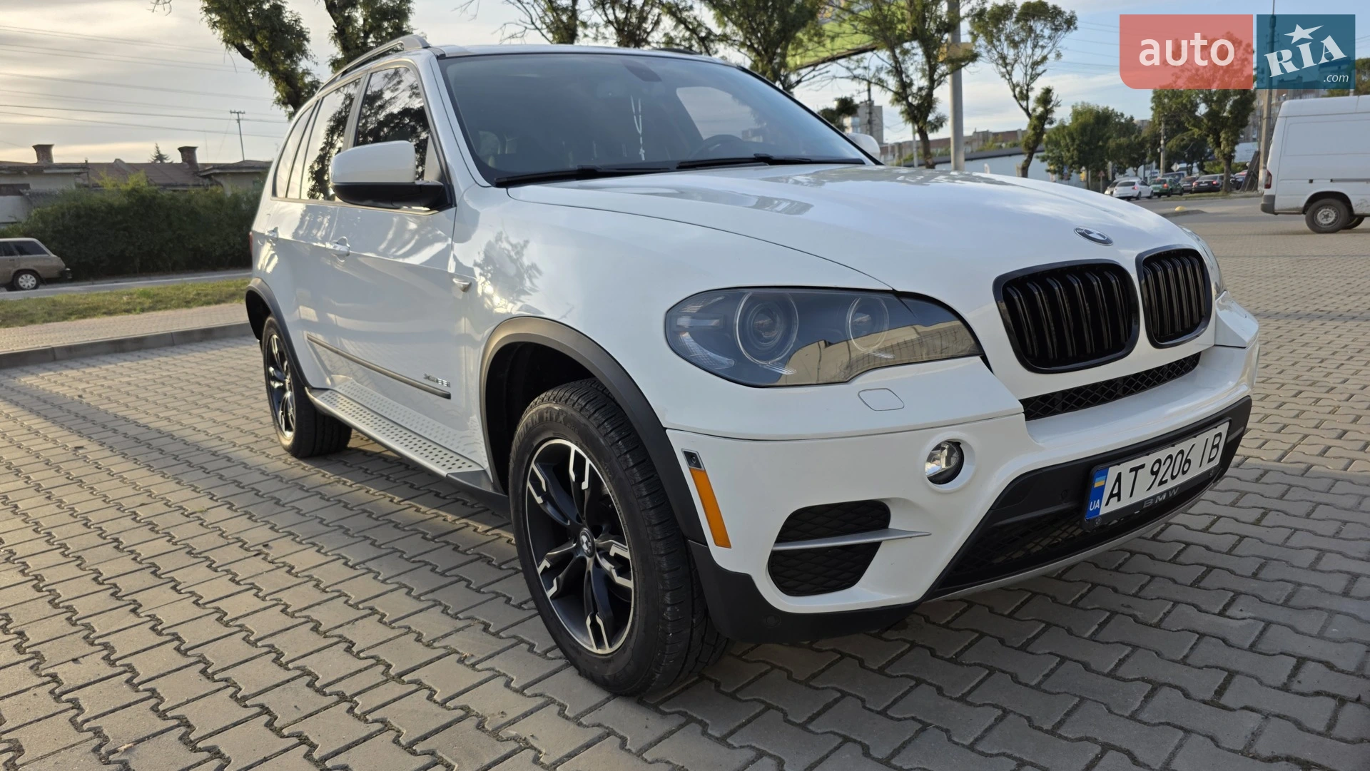 2012 BMW X5 - мініатюра 2