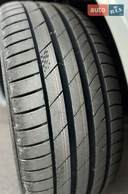 Позашляховик / Кросовер BMW X5 2022 в Дніпрі