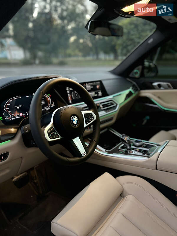 Внедорожник / Кроссовер BMW X5 2022 в Днепре