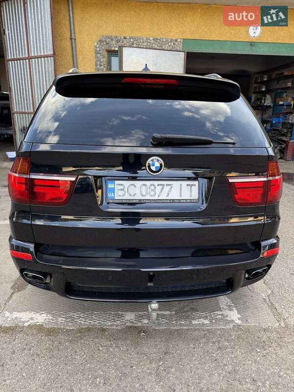 Позашляховик / Кросовер BMW X5 2013 в Львові