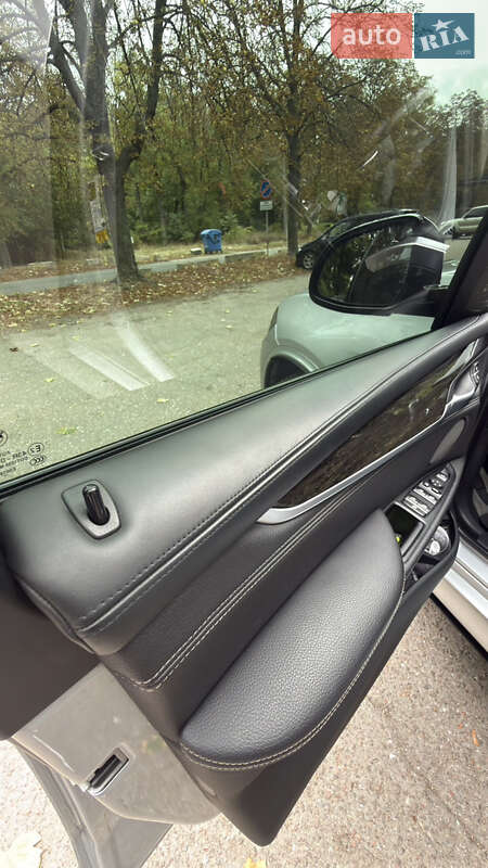 Внедорожник / Кроссовер BMW X5 2018 в Одессе