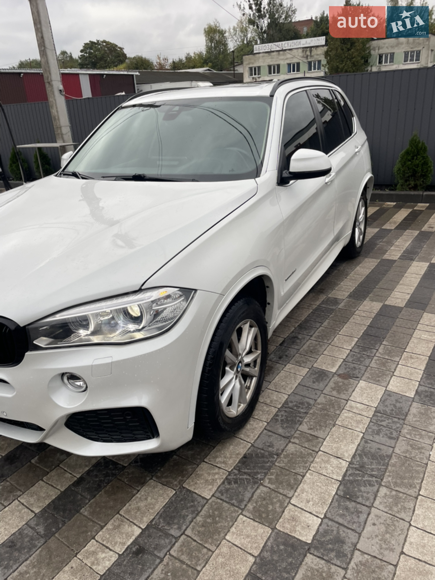 2015 BMW X5 - мініатюра 3
