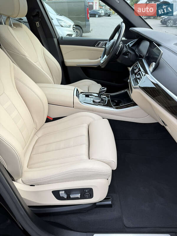 Позашляховик / Кросовер BMW X5 2020 в Луцьку