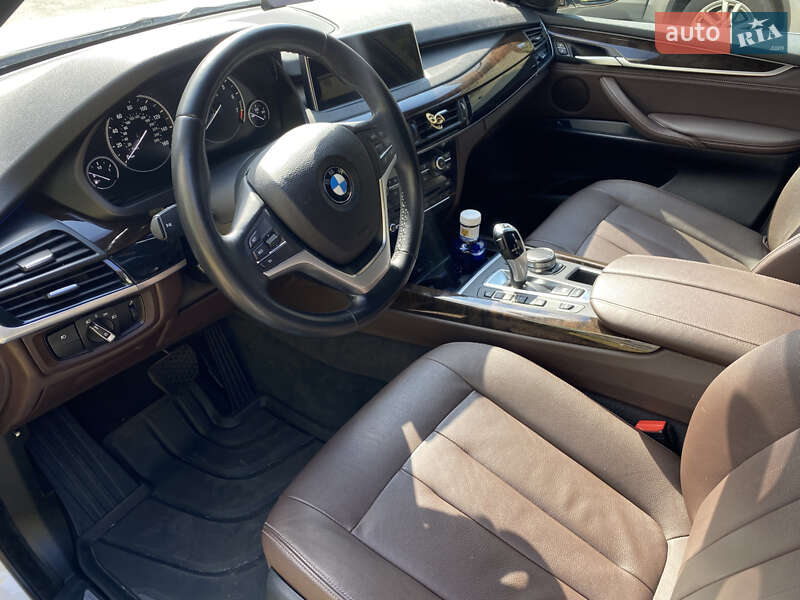 Внедорожник / Кроссовер BMW X5 2017 в Киеве