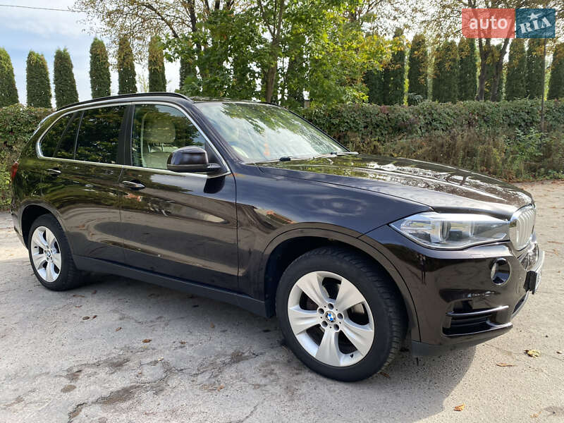 Внедорожник / Кроссовер BMW X5 2013 в Луцке