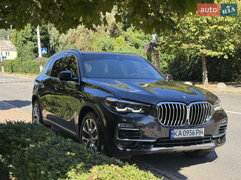 BMW X5 2021