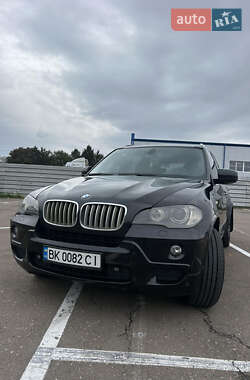 Внедорожник / Кроссовер BMW X5 2009 в Ровно